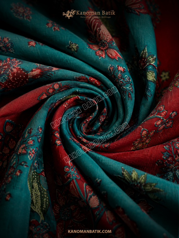 EEE2 SARUNG TULIS PERANAKAN MOTIF BARONGSAI